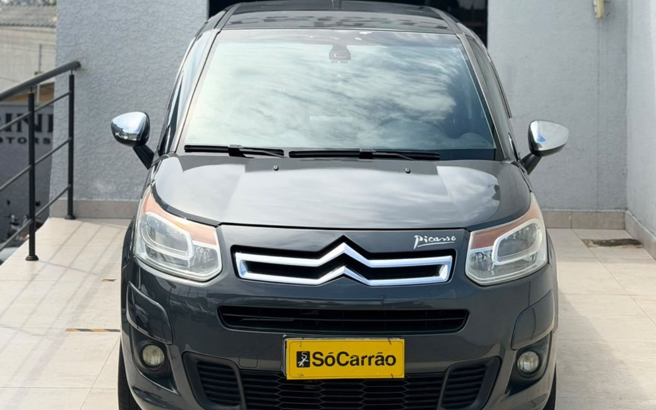 imagem-https://www.socarrao.com.br/sc-vehicle-images-prod/4007317/1790023003228-Sk9DS0VZICg1NCkuanBn.jpg