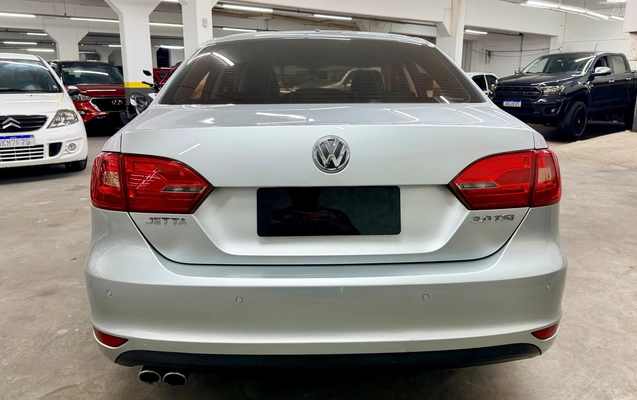 imagem-https://www.socarrao.com.br/sc-vehicle-images-prod/4007335/1790023057952-9e6c9e452b3e40f48bc5b8bd82cae1cd_1790000824685.jpg