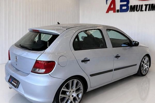 imagem-https://www.socarrao.com.br/sc-vehicle-images-prod/4007422/1790023356430-8378861_8_B_df0f4ef833.jpeg