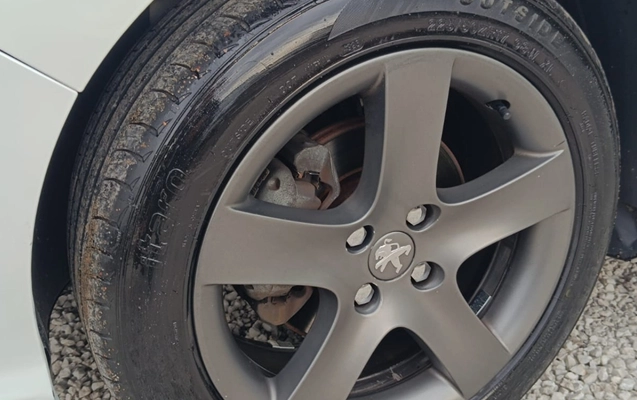 imagem-https://www.socarrao.com.br/sc-vehicle-images-prod/4007437/1790023197387-V2hhdHNBcHAgSW1hZ2UgMjAyNi0wOS0xNCBhdCAxMS41NC40OC5qcGVn.jpeg