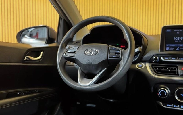 imagem-https://www.socarrao.com.br/sc-vehicle-images-prod/4007599/1790023496684-8467878_13_B_5b8041bc9c.jpeg