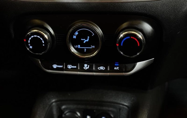 imagem-https://www.socarrao.com.br/sc-vehicle-images-prod/4007599/1790023496689-8467878_16_B_e3cfa12821.jpeg