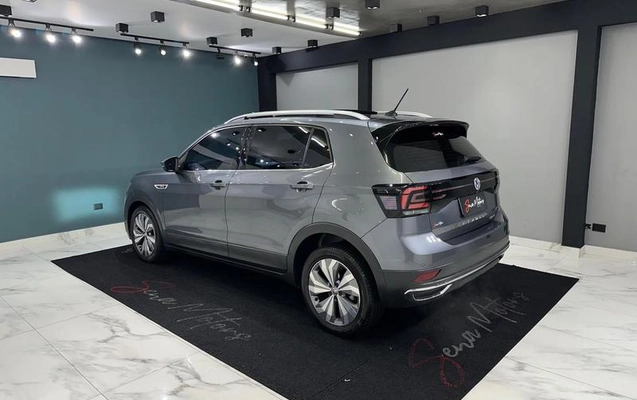imagem-https://www.socarrao.com.br/sc-vehicle-images-prod/4007613/1790023556464-8468786_6_B_56e30e8346.jpeg