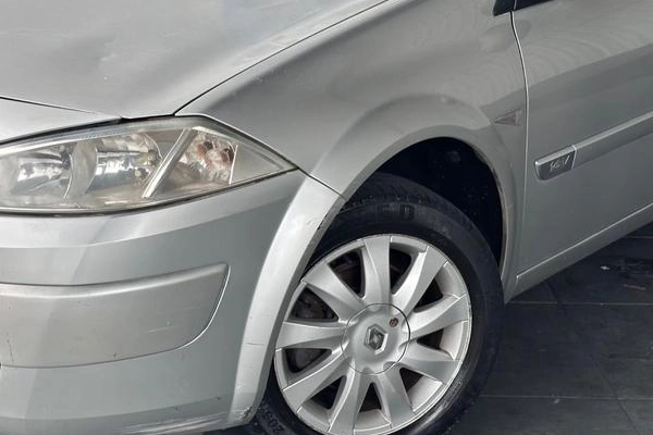 imagem-https://www.socarrao.com.br/sc-vehicle-images-prod/4007644/1790617444602-8493331_3_B_c3c3b29038.jpeg