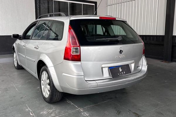 imagem-https://www.socarrao.com.br/sc-vehicle-images-prod/4007644/1790617444605-8493331_5_B_75863eb6ec.jpeg