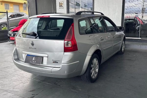 imagem-https://www.socarrao.com.br/sc-vehicle-images-prod/4007644/1790617444607-8493331_6_B_4e3da124db.jpeg
