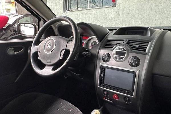 imagem-https://www.socarrao.com.br/sc-vehicle-images-prod/4007644/1790617444618-8493331_13_B_423c1389b4.jpeg