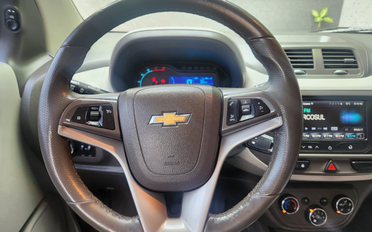 imagem-https://www.socarrao.com.br/sc-vehicle-images-prod/4007714/1790024119144-czE2LmpwZWc.jpeg