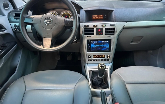 imagem-https://www.socarrao.com.br/sc-vehicle-images-prod/4007782/1790024064490-3_055024.jpg