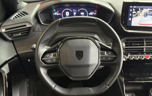 imagem-https://www.socarrao.com.br/sc-vehicle-images-prod/4007843/1790024157868-8492169_8_B_be5b779220.jpeg