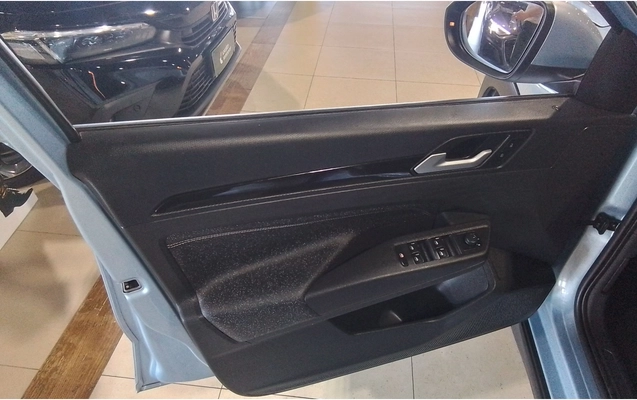 imagem-https://www.socarrao.com.br/sc-vehicle-images-prod/4007938/1790024310654-1_055826.jpg