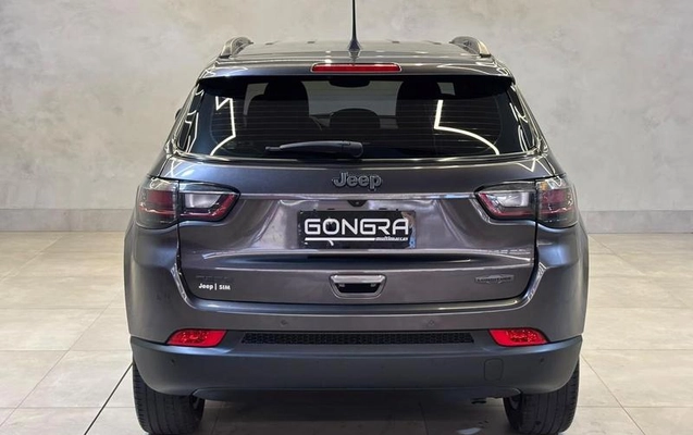 imagem-https://www.socarrao.com.br/sc-vehicle-images-prod/4007948/1790024345960-8218548_14_B_d92baecc16.jpeg
