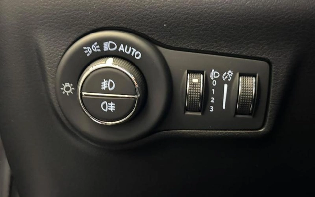 imagem-https://www.socarrao.com.br/sc-vehicle-images-prod/4007948/1790024345971-8218548_7_B_611b04a476.jpeg