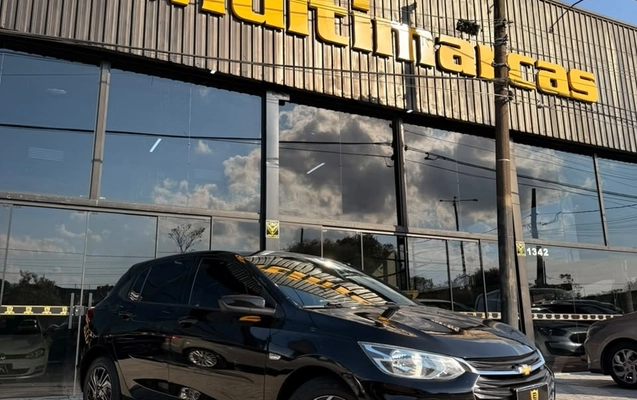 imagem-https://www.socarrao.com.br/sc-vehicle-images-prod/4008091/1790024594815-f0e9a39b-d35c-477d-8a0f-33546fd7acca.jpg