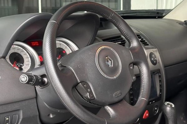 imagem-https://www.socarrao.com.br/sc-vehicle-images-prod/4008104/1790024624942-8487425_9_B_58eeb908a8.jpeg