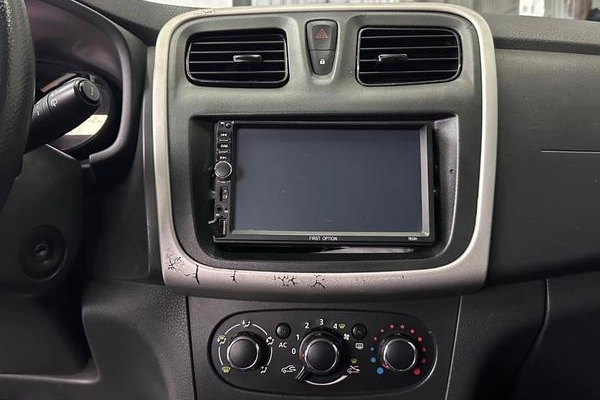 imagem-https://www.socarrao.com.br/sc-vehicle-images-prod/4008105/1790024625794-8493699_17_B_f719a3616a.jpeg