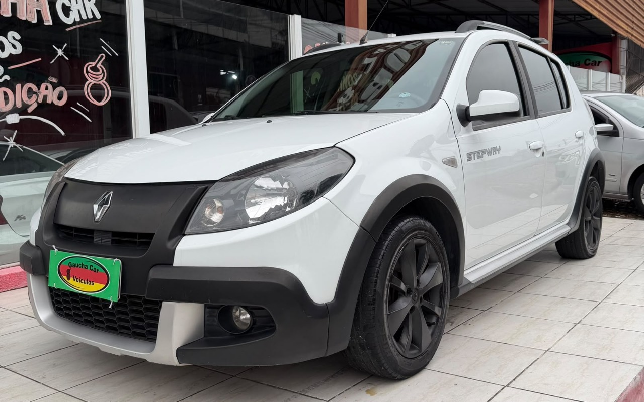 Renault Sandero 2014 Branco — foto 1 de 3