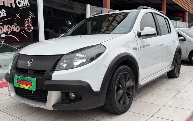 imagem-https://www.socarrao.com.br/sc-vehicle-images-prod/4008406/1790279931800-OTdkZGY1Y2ItNmZkMC00ZGJkLWJkMGEtODBjOGU1MzIwM2VhLmpwZw.jpg