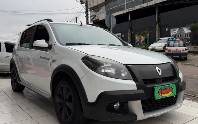 imagem-https://www.socarrao.com.br/sc-vehicle-images-prod/4008406/1790279931983-ZjJmM2RlNWMtY2RiMi00Y2EwLWE3MjgtYjQ5YTk4ZjA3YTZjLmpwZw.jpg