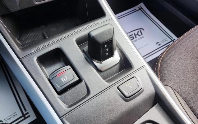 imagem-https://www.socarrao.com.br/sc-vehicle-images-prod/4008625/1790025456003-8471782_4_B_06b68be6a5.jpeg