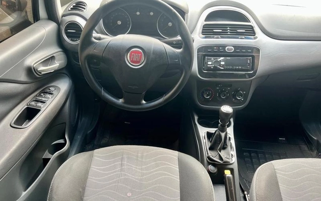 imagem-https://www.socarrao.com.br/sc-vehicle-images-prod/4008626/1790025456234-8454579_14_B_110ecea953.jpeg