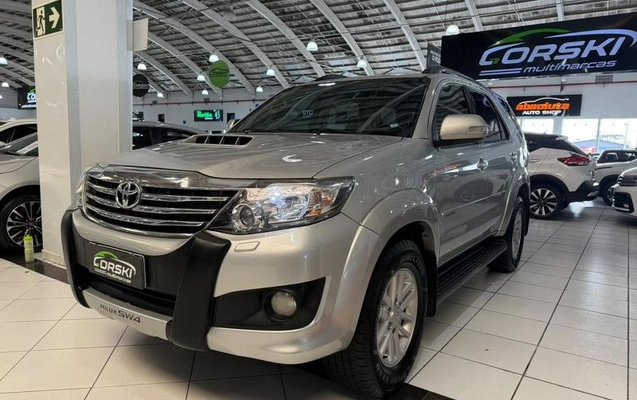 imagem-https://www.socarrao.com.br/sc-vehicle-images-prod/4008627/1790253013056-8475780_2_B_82ad85e2f3.jpeg