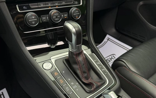 imagem-https://www.socarrao.com.br/sc-vehicle-images-prod/4008632/1790025462060-8489903_9_B_ce3ef0d096.jpeg