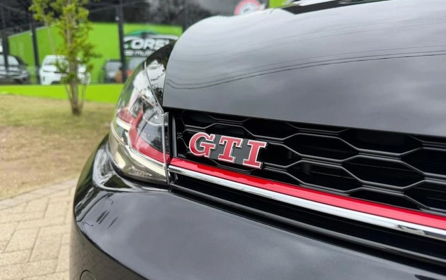 imagem-https://www.socarrao.com.br/sc-vehicle-images-prod/4008632/1790025462076-8489903_25_B_028bb2bc86.jpeg