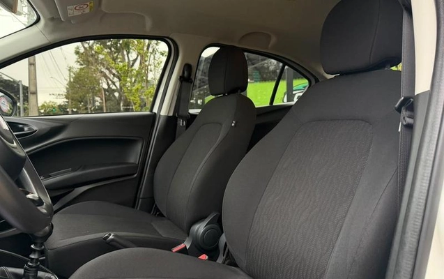 imagem-https://www.socarrao.com.br/sc-vehicle-images-prod/4008633/1790112465109-8489911_12_B_92bb6fca56.jpeg