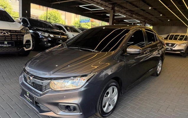 imagem-https://www.socarrao.com.br/sc-vehicle-images-prod/4008934/1790025824174-8481939_0_B_6cb54d54dd.jpeg