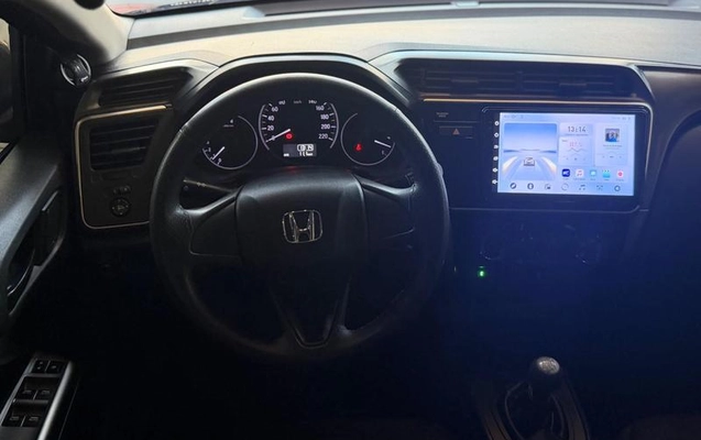 imagem-https://www.socarrao.com.br/sc-vehicle-images-prod/4008934/1790025824185-8481939_9_B_7ba00dd679.jpeg