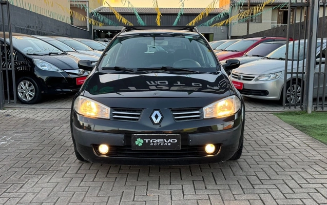 imagem-https://www.socarrao.com.br/sc-vehicle-images-prod/4008944/1790025981116-ZTZhMzcxNTgtNjNlNi00ZGRkLWI5MTYtZTRlNGMzYTJlN2QzLmpwZWc.jpeg