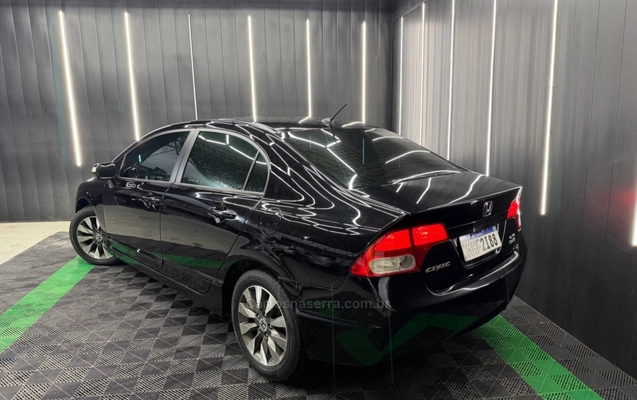 imagem-https://www.socarrao.com.br/sc-vehicle-images-prod/4009038/1790026347540-a4d9b90203b62e50eaf3b7dd0fd0c4ed_big.jpeg