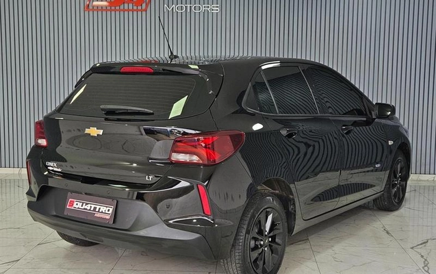imagem-https://www.socarrao.com.br/sc-vehicle-images-prod/4009621/1790027574854-8494564_18_B_3aca9dcc20.jpeg