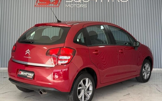 imagem-https://www.socarrao.com.br/sc-vehicle-images-prod/4009655/1790027610850-8482172_18_B_64fd5315f7.jpeg