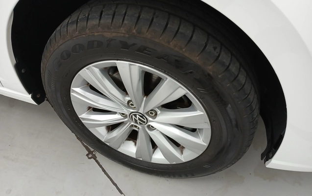 imagem-https://www.socarrao.com.br/sc-vehicle-images-prod/4009685/1790027748115-1_013803.jpg