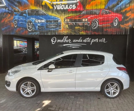 Peugeot 308 2018 Branco — foto 1 de 3