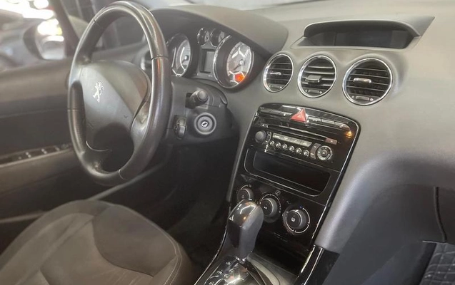 imagem-https://www.socarrao.com.br/sc-vehicle-images-prod/4010027/1790028700616-8491340_10_B_02b84e5d16.jpeg