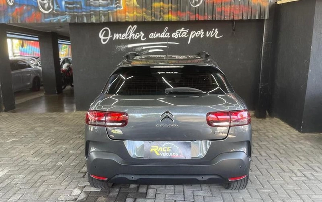 imagem-https://www.socarrao.com.br/sc-vehicle-images-prod/4010028/1790030541247-8492387_2_B_5e10e3948c.jpeg