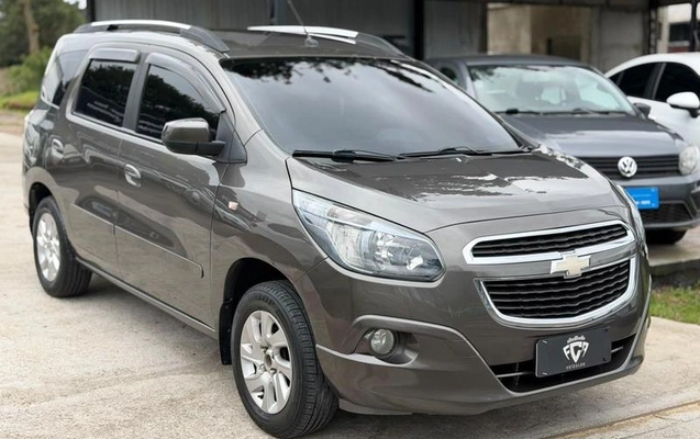 imagem-https://www.socarrao.com.br/sc-vehicle-images-prod/4010168/1791399139218-8468982_6_B_34961704de.jpeg