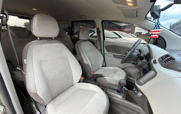 imagem-https://www.socarrao.com.br/sc-vehicle-images-prod/4010168/1791399139279-8468982_5_B_2af2290118.jpeg