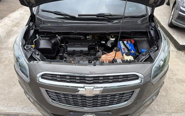 imagem-https://www.socarrao.com.br/sc-vehicle-images-prod/4010168/1791399139314-8468982_5_B_e9349a701d.jpeg