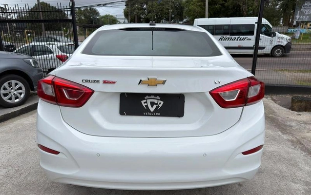 imagem-https://www.socarrao.com.br/sc-vehicle-images-prod/4010197/1791394923630-8472921_1_B_f08c551312.jpeg