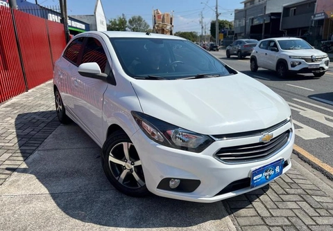 Chevrolet Onix 2018 Branco — foto 1 de 3