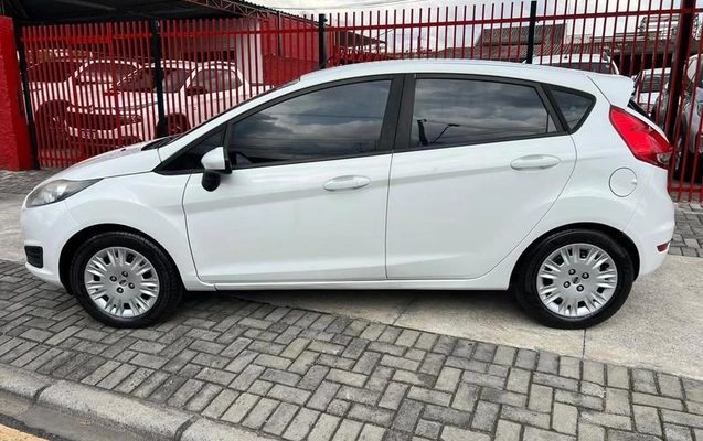 imagem-https://www.socarrao.com.br/sc-vehicle-images-prod/4010418/1790029559631-8499068_8_B_a557f40740.jpeg