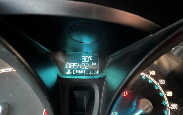 imagem-https://www.socarrao.com.br/sc-vehicle-images-prod/4010418/1790029559633-8499068_12_B_150cab7a56.jpeg