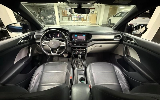 imagem-https://www.socarrao.com.br/sc-vehicle-images-prod/4010425/1790029842704-8389284_15_B_18c0970b1d.jpeg