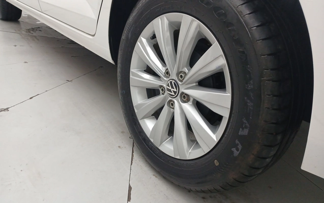 imagem-https://www.socarrao.com.br/sc-vehicle-images-prod/4010587/1790030113864-1_090137.jpg