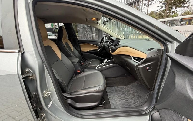 imagem-https://www.socarrao.com.br/sc-vehicle-images-prod/4010693/1790030248971-8454438_11_B_f67fb62b7e.jpeg