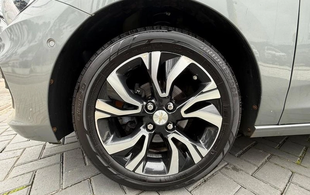 imagem-https://www.socarrao.com.br/sc-vehicle-images-prod/4010693/1790030248983-8454438_20_B_7203cc93f5.jpeg